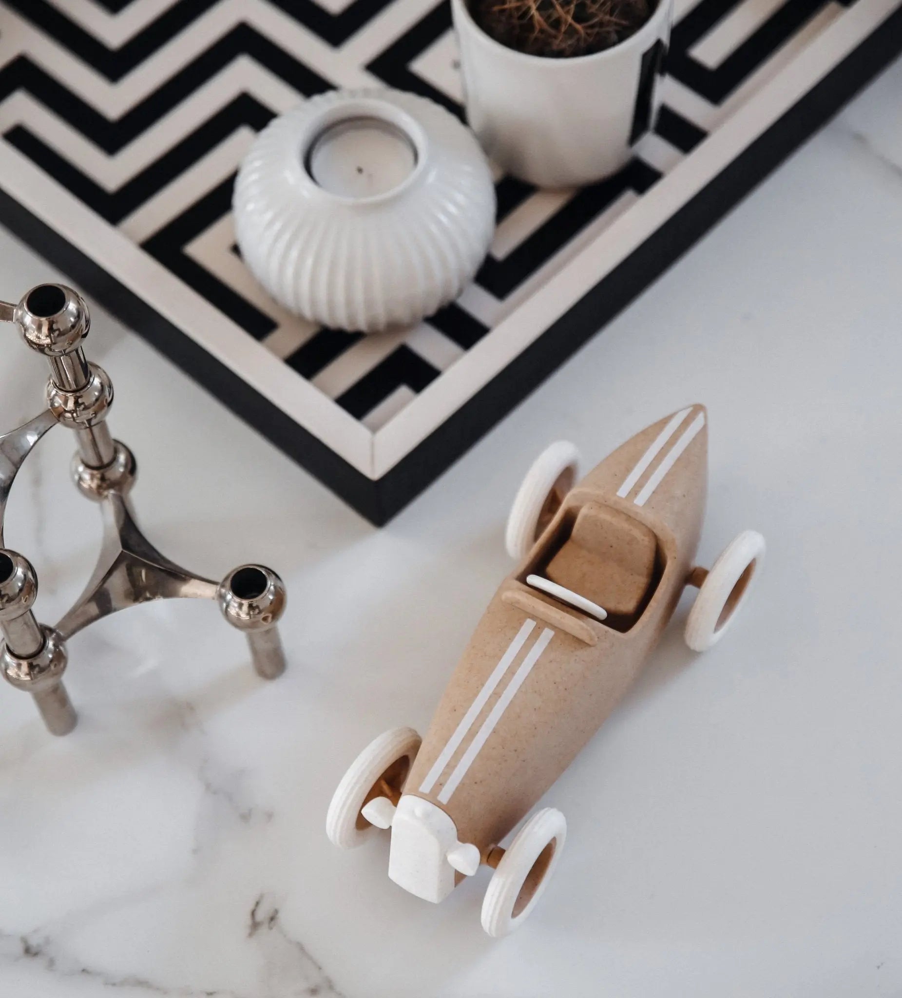 Bolid Grand Prix beżowy samochód wyścigowy autko zabawka dla dzieci ooh noo - Zabawki z Lasu 