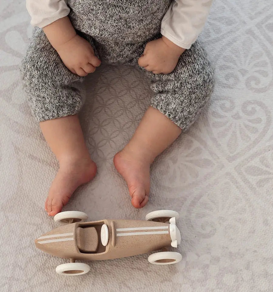 Bolid Grand Prix beżowy samochód wyścigowy autko zabawka dla dzieci ooh noo - Zabawki z Lasu 