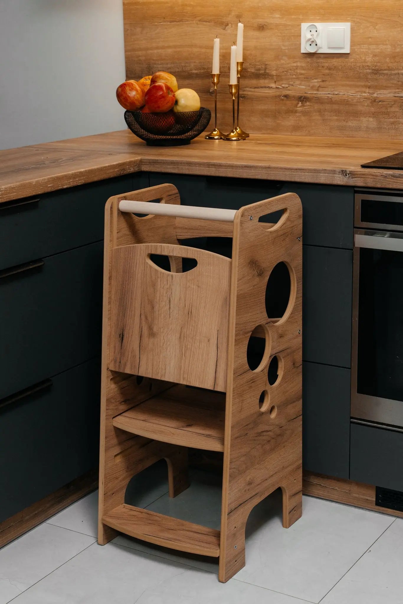 Bubble Step Wood Style | Pomocnik Kuchenny Montessori | Bezpieczny | Kitchen Helper - Zabawki z Lasu 