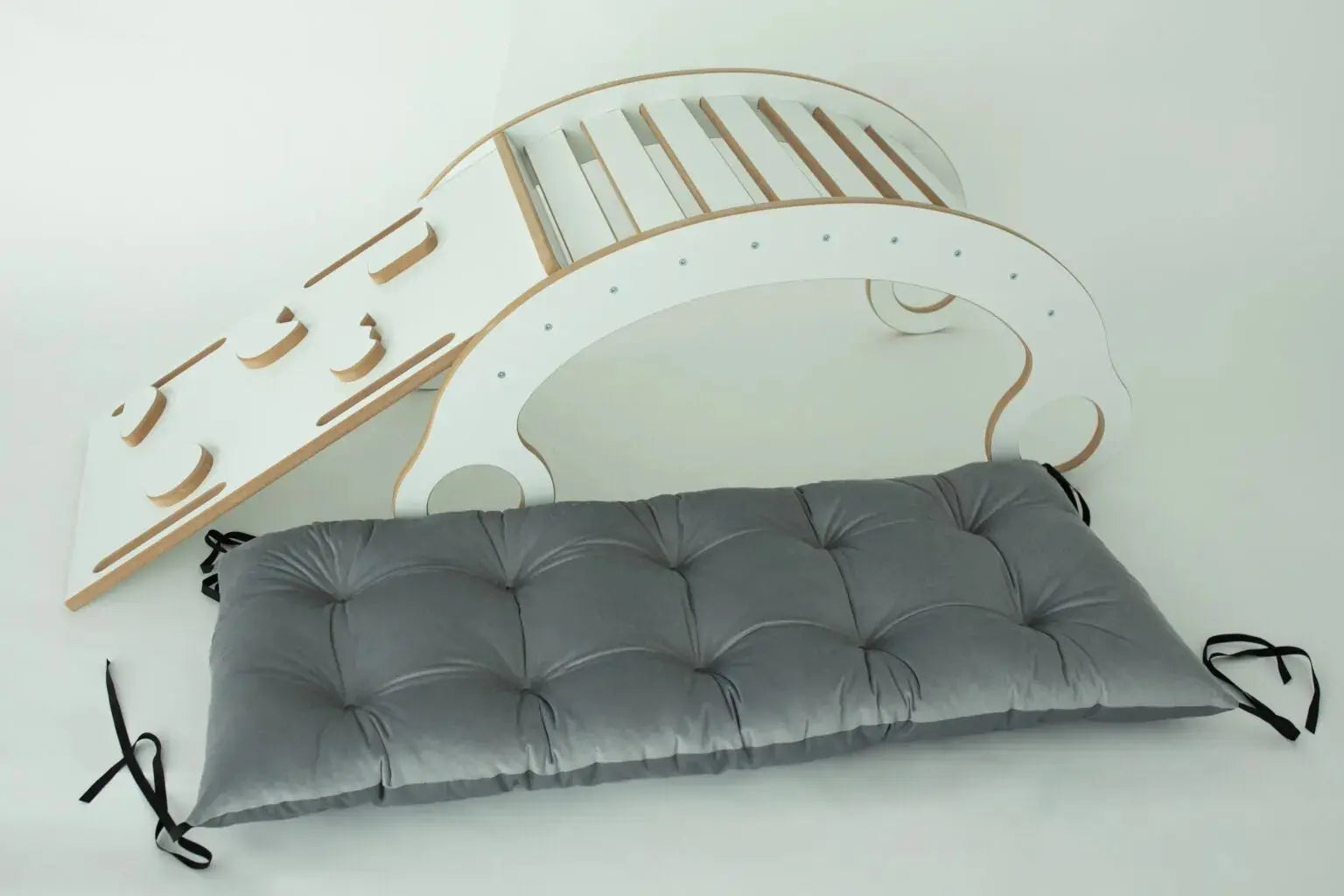 Bujak XL + ścianka wspinaczkowa / zjeżdżalnia + poduszka beżowa - Zabawki z Lasu 