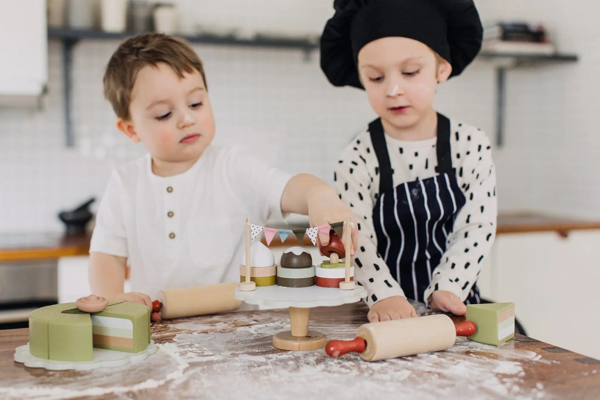 Drewniana patera z ciastkami, układanka, klocki dla dzieci, gotowanie Micki - Zabawki z Lasu 