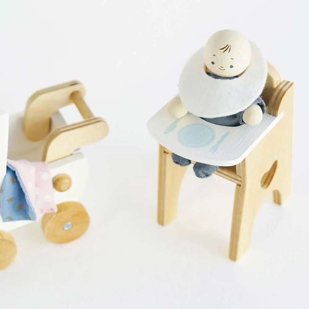 Drewniane mebelki do domku dla lalek zestaw z lalką, zabawka, Le Toy Van - Zabawki z Lasu 