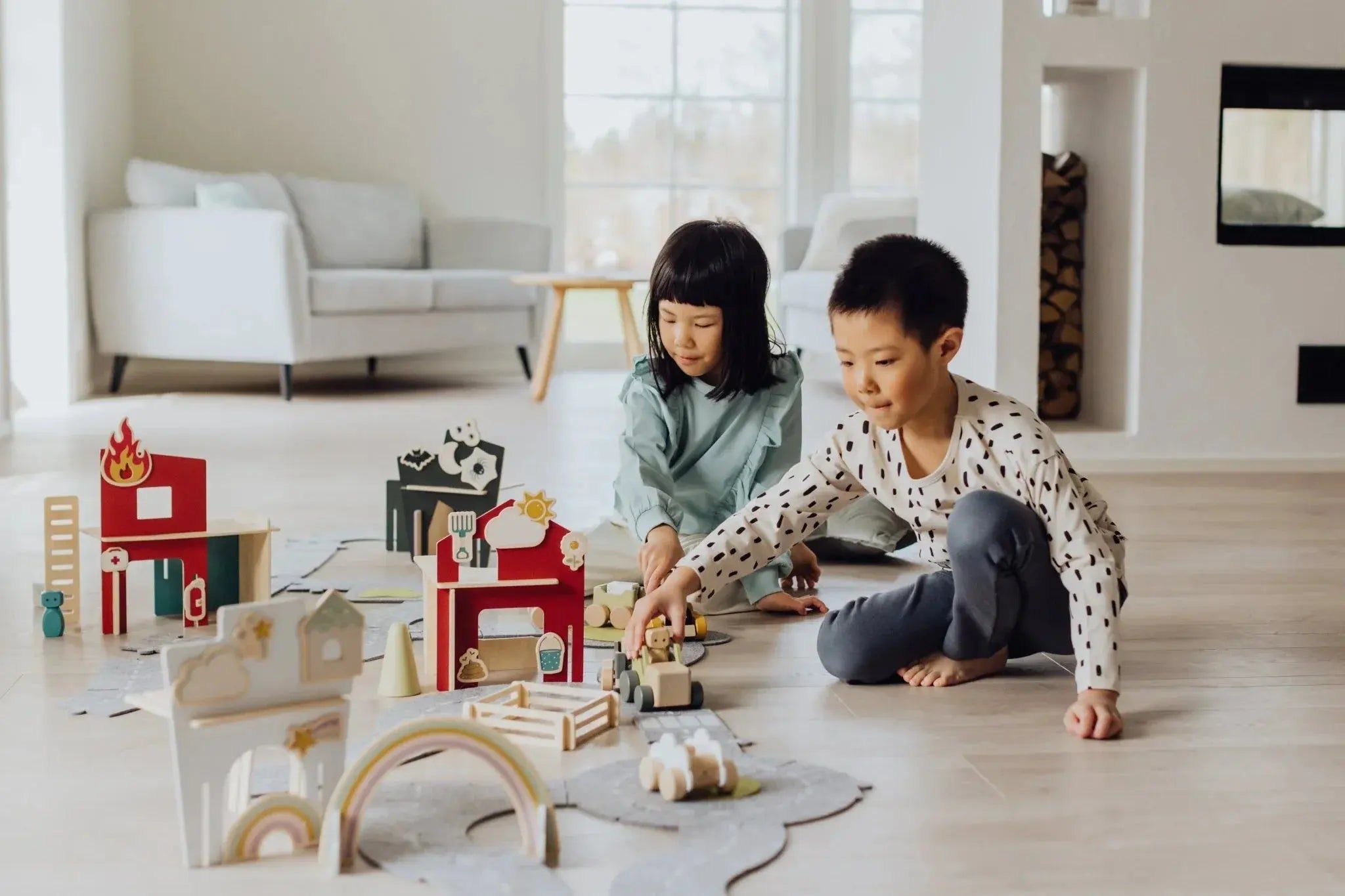 Drewniany Straszny Dwór z magnesami zestaw, zabawka domek dla dzieci, Micki - Zabawki z Lasu 