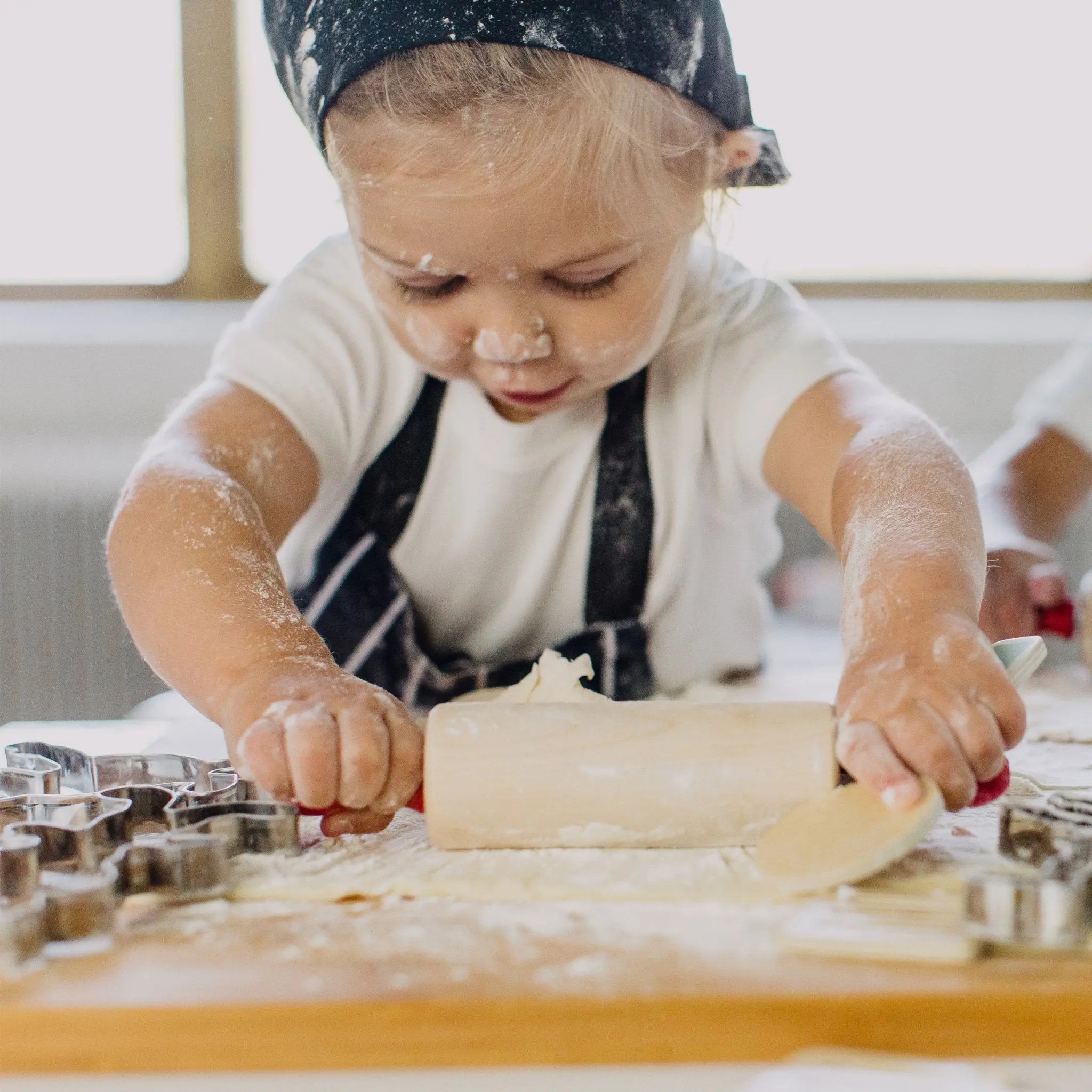 Drewniany wałek do ciasta, akcesoria kuchenne dla dzieci, zabawka, Micki - Zabawki z Lasu 