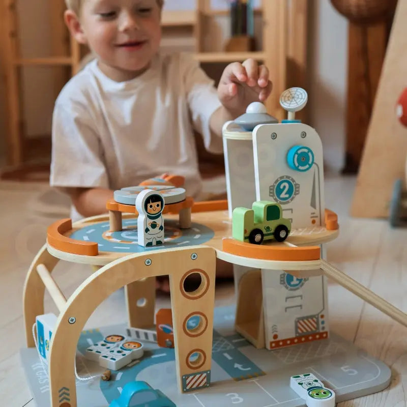 TOOKY TOY Drewniany Kosmiczny Parking  Stacja Kosmiczna