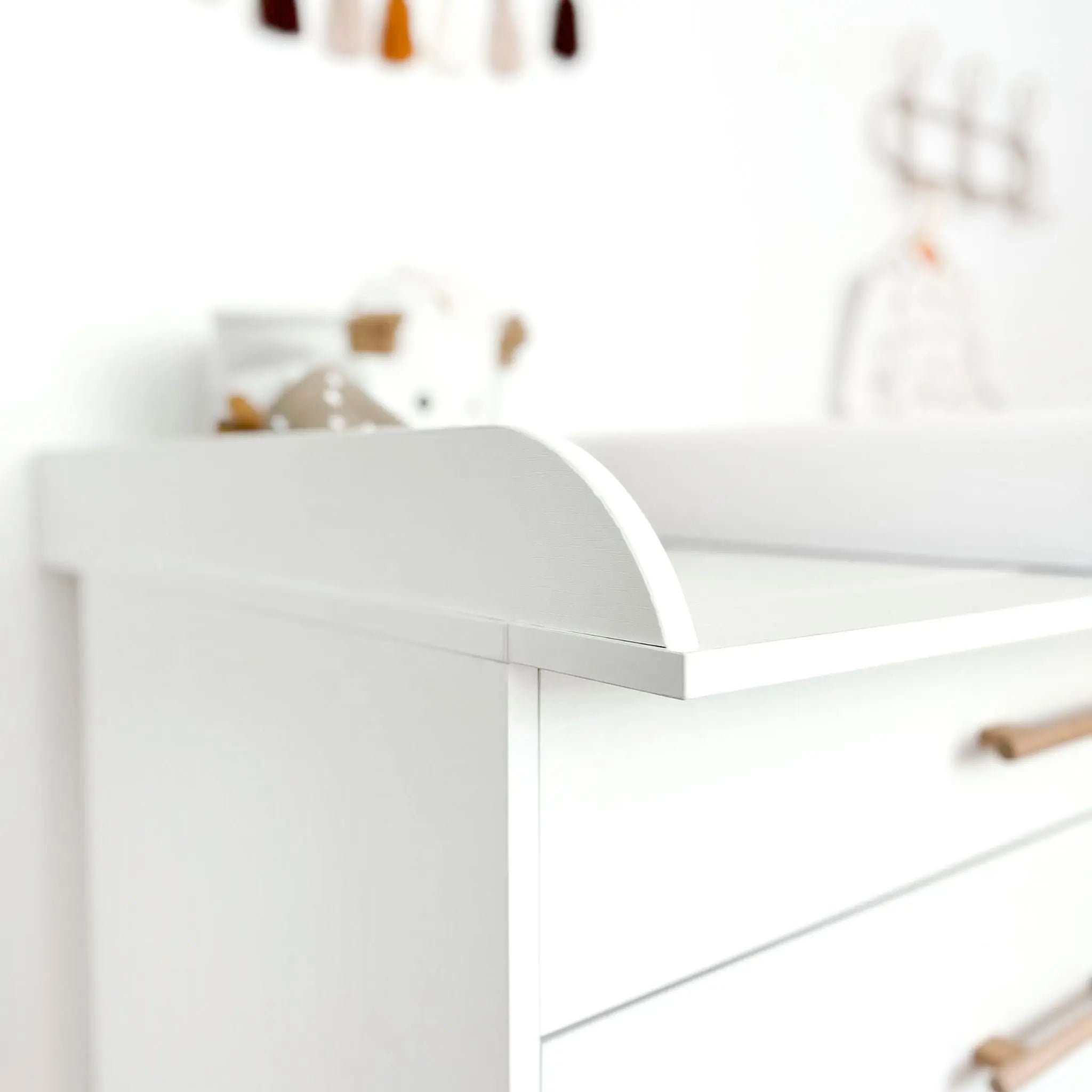 Komoda z przewijakiem ILA biała/szara - Zabawki z Lasu 