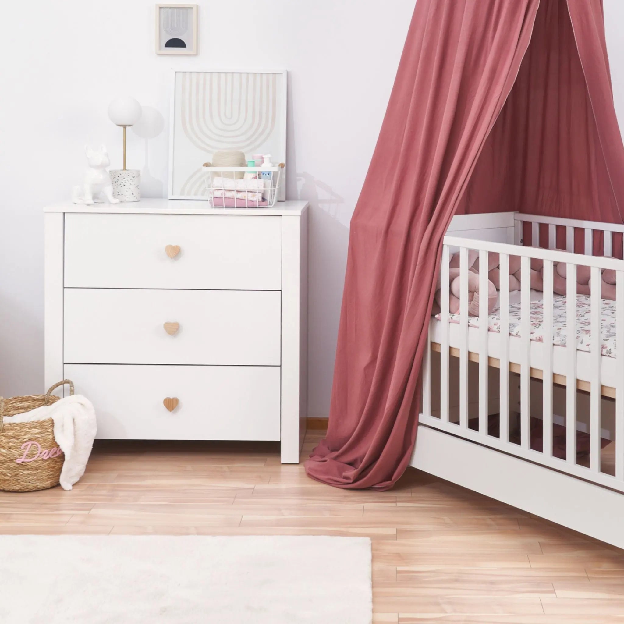 LITTLE HEART biała komoda z przewijakiem - Zabawki z Lasu 