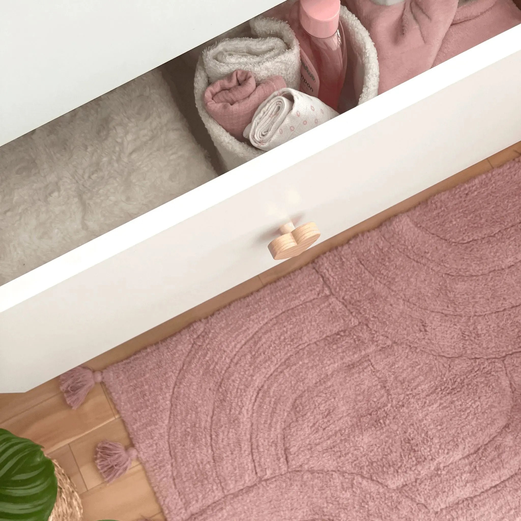 LITTLE HEART biała komoda z przewijakiem - Zabawki z Lasu 