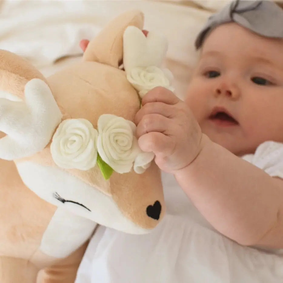 Pluszowa Sarenka z kremowym wianuszkiem Melootka