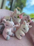 Pluszowy Jednorożec z wianuszkiem rozmiar M – Biały Melootka