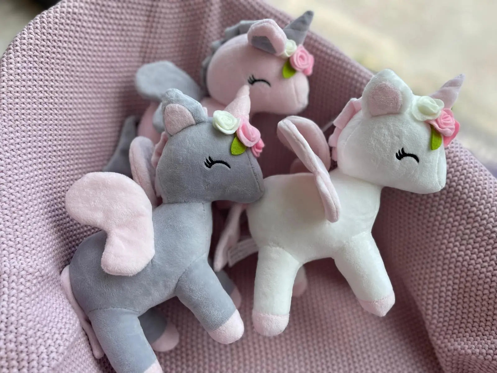 Pluszowy Jednorożec z wianuszkiem rozmiar M- Szaro/Różowy Melootka