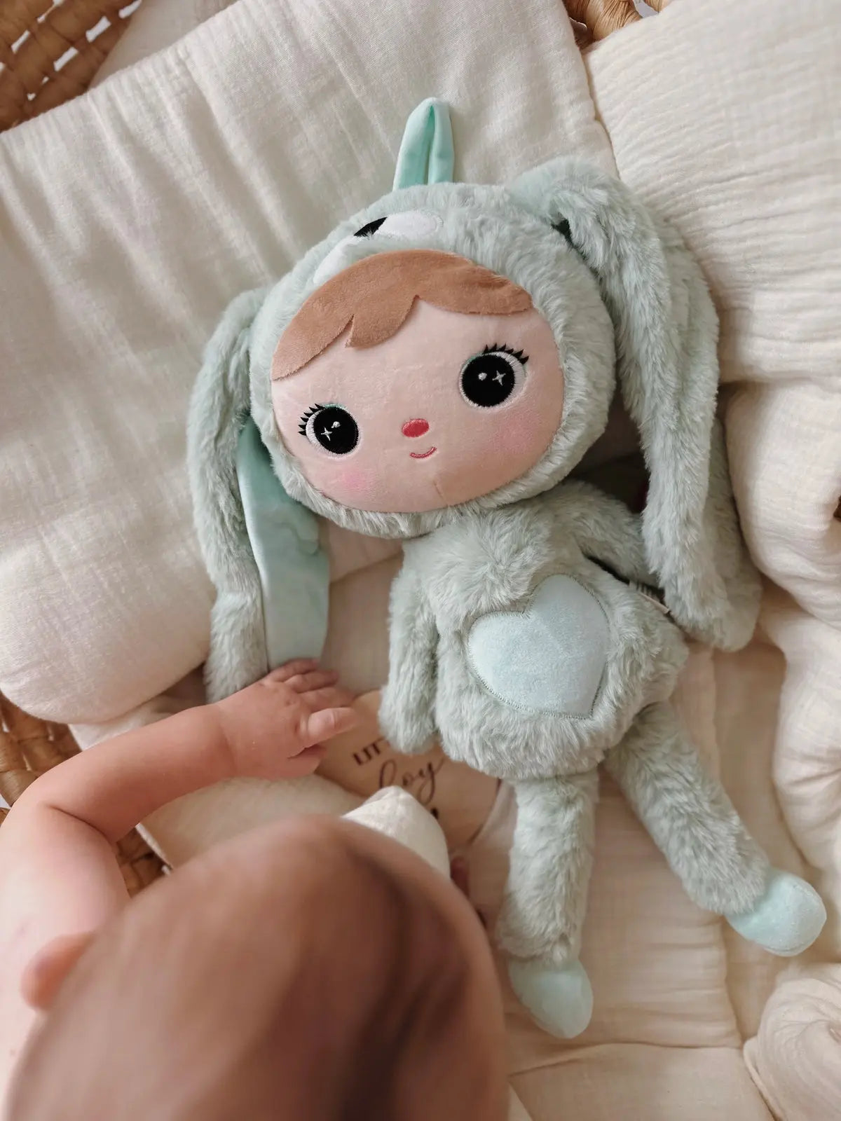 Szałwiowy Królik 50cm Metoo metoodoll